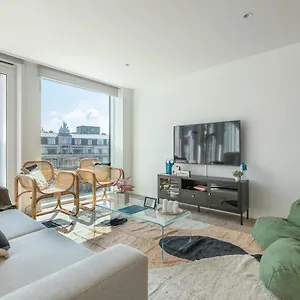 Sweett - De Brouckere Apartment