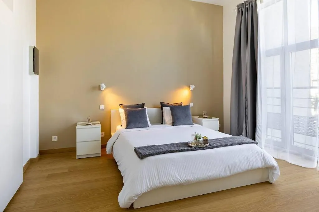 Bel Appart Proche De Gare Du Midi, A Cote Du Centre Ville Brussels Apartment